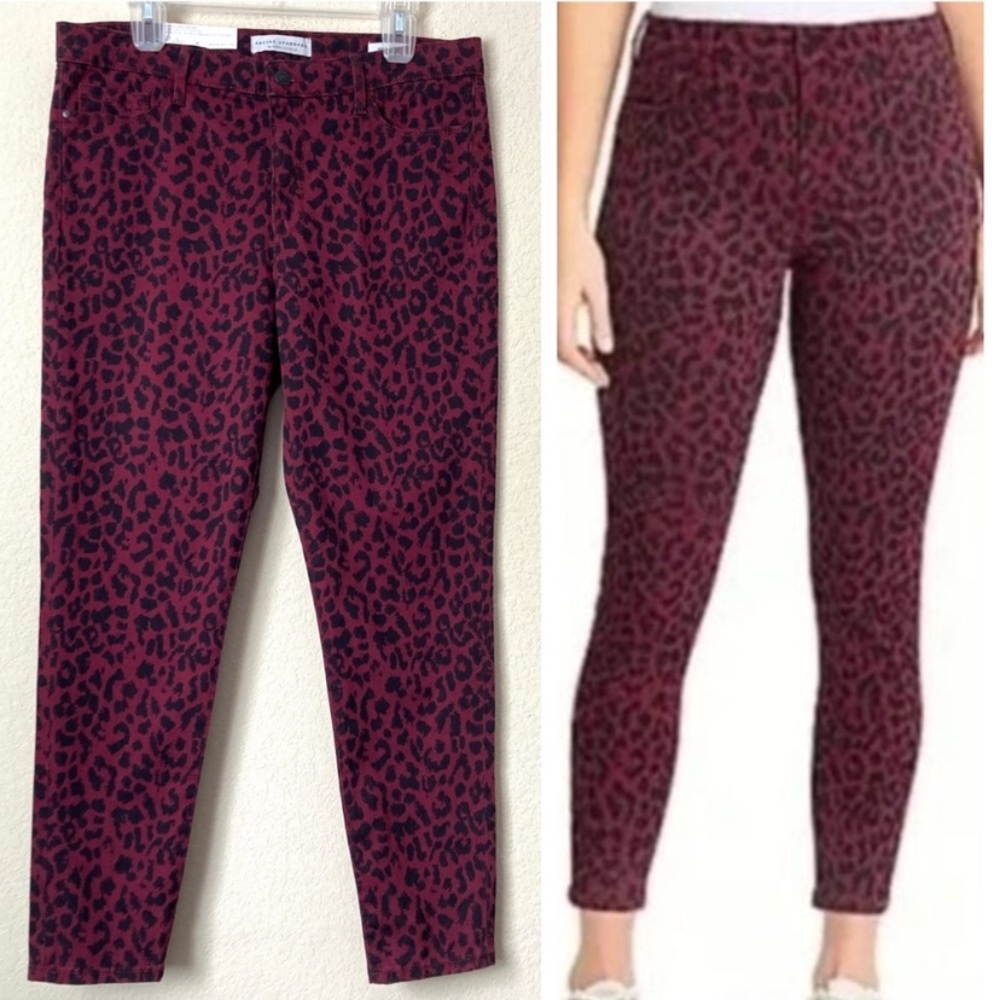 $79 NWT Social Standard by Sanctuary Purple Leopard Print Ankle Skinny Jeans 8